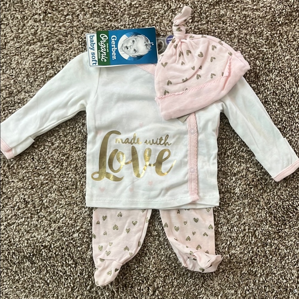 Gerber Baby Outfit with Gold Love Print